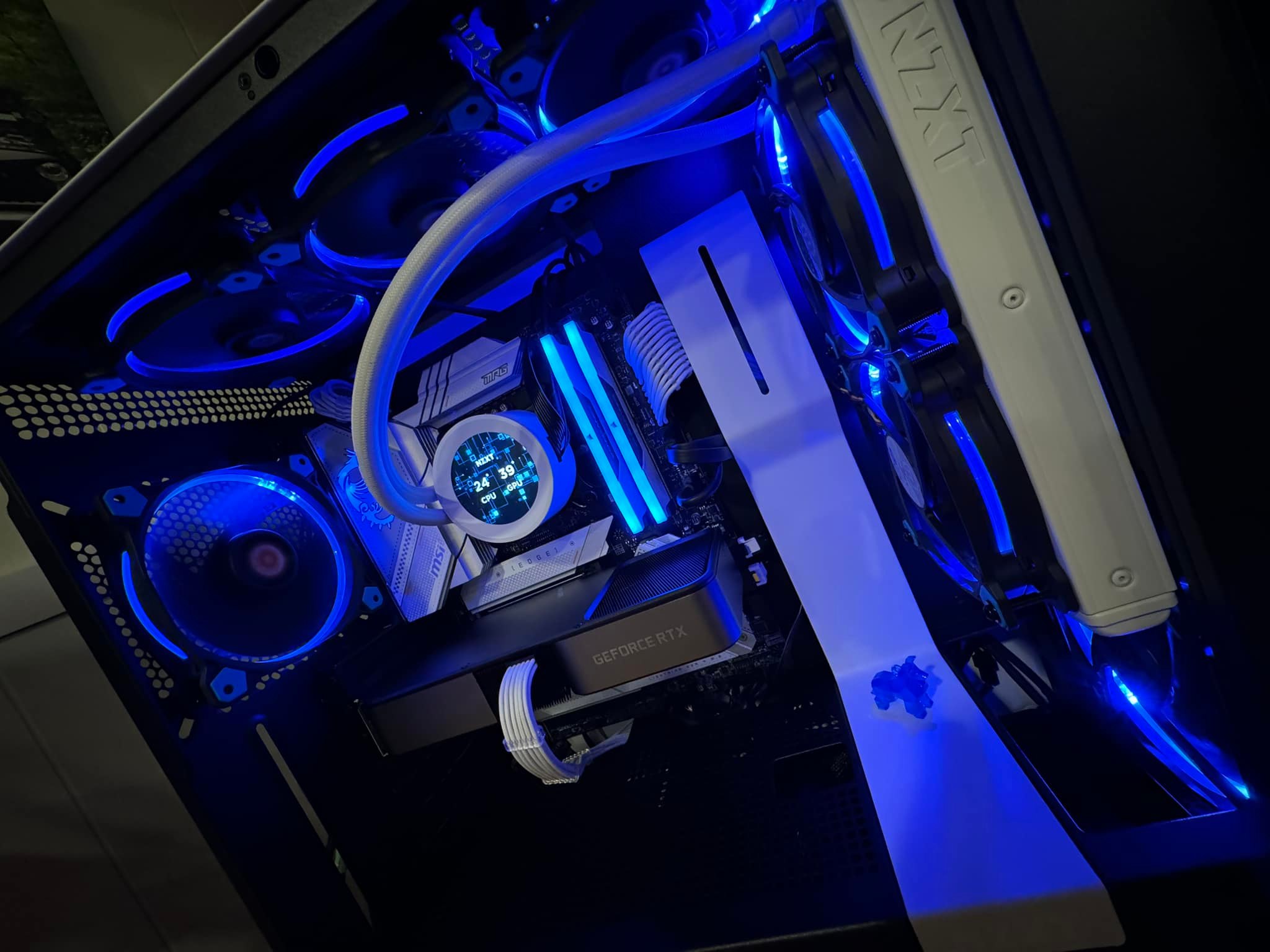 Custom PC build with i9 13900k and RTX 3070