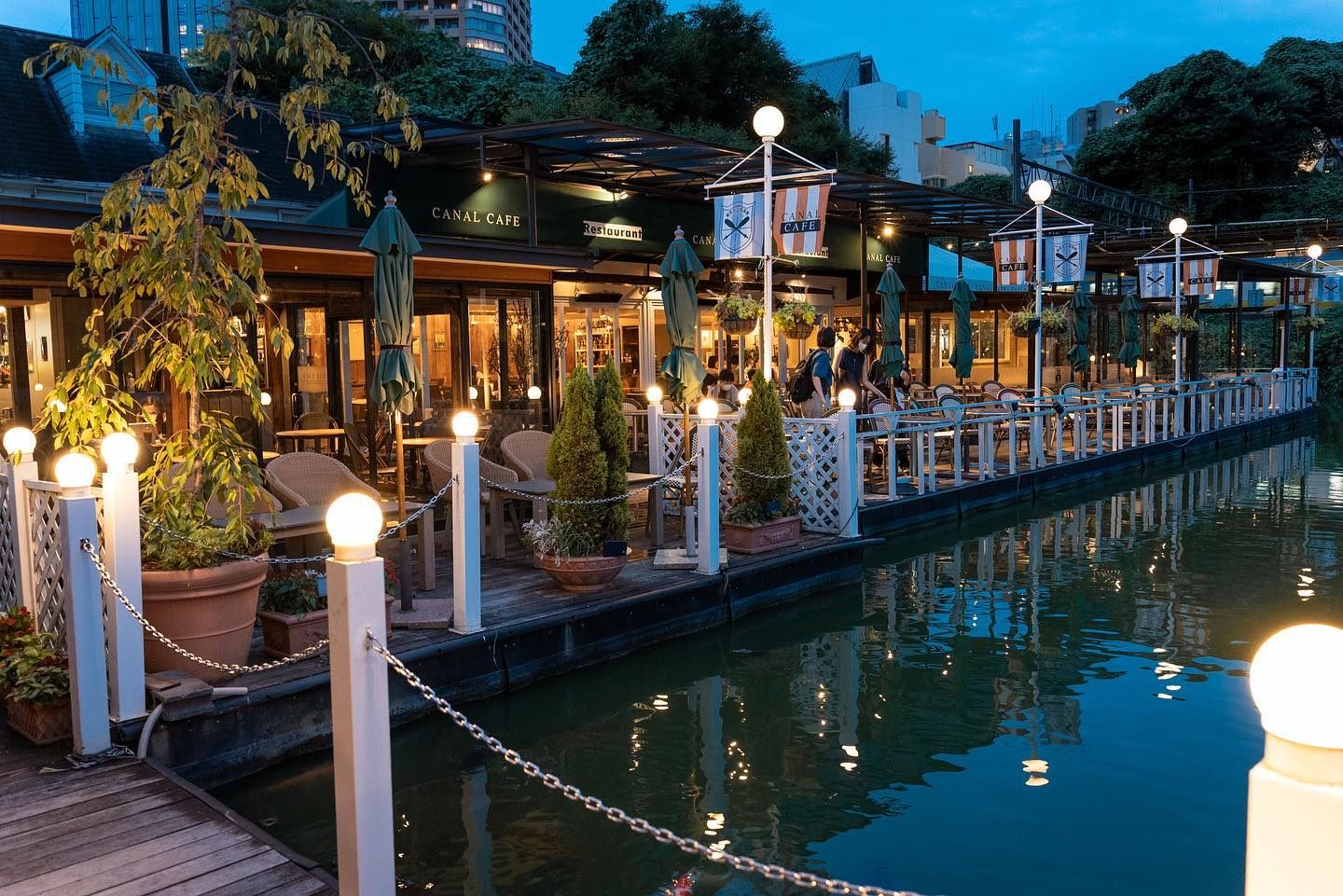 canal cafe shinjuku