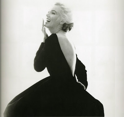 marilyn monroe backless pearl dress in black Christian Dior gown. Photographs from The Last Sitting, By Bert Stern, 1962 marilyn monroe dress after kim