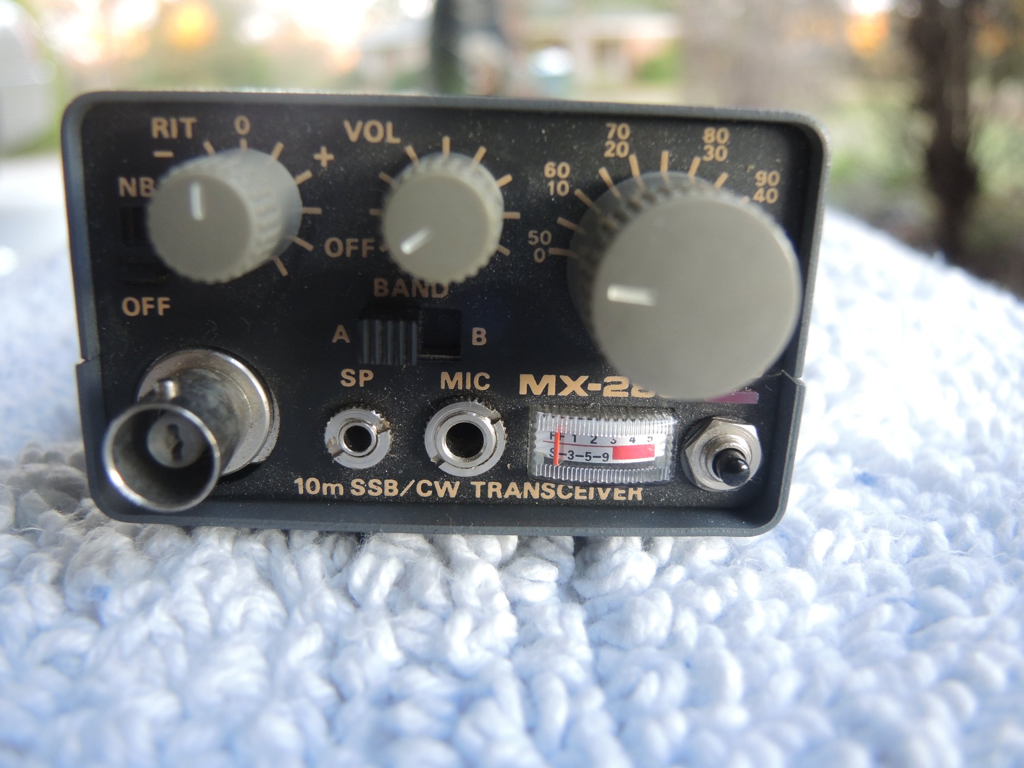 2m SSB/CW transceivers from #Mizuho SB2X and the Totsuko TR-2100M