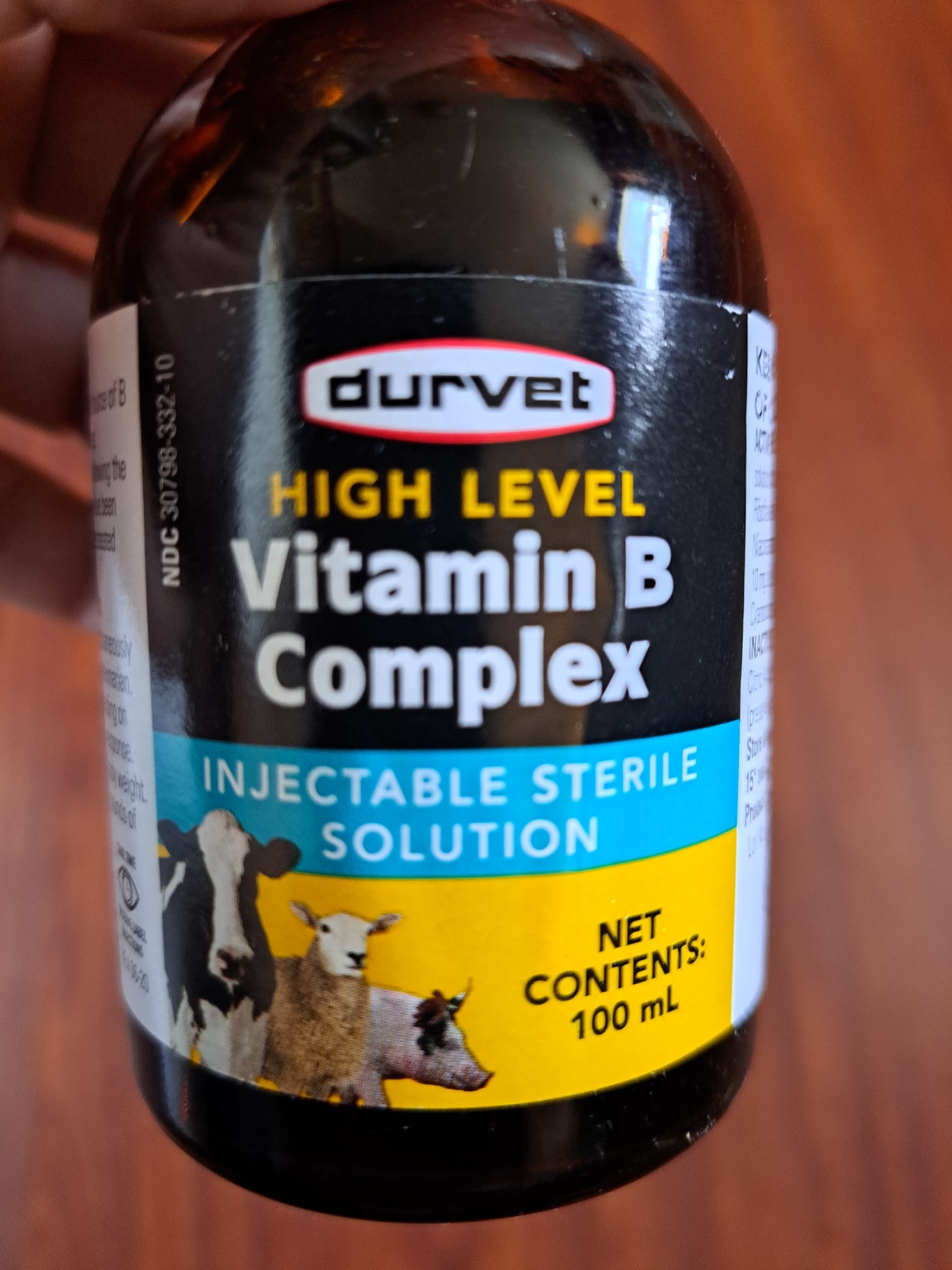 What vitamin B dosage for 13 and 15 pound puppies with coccidosis?