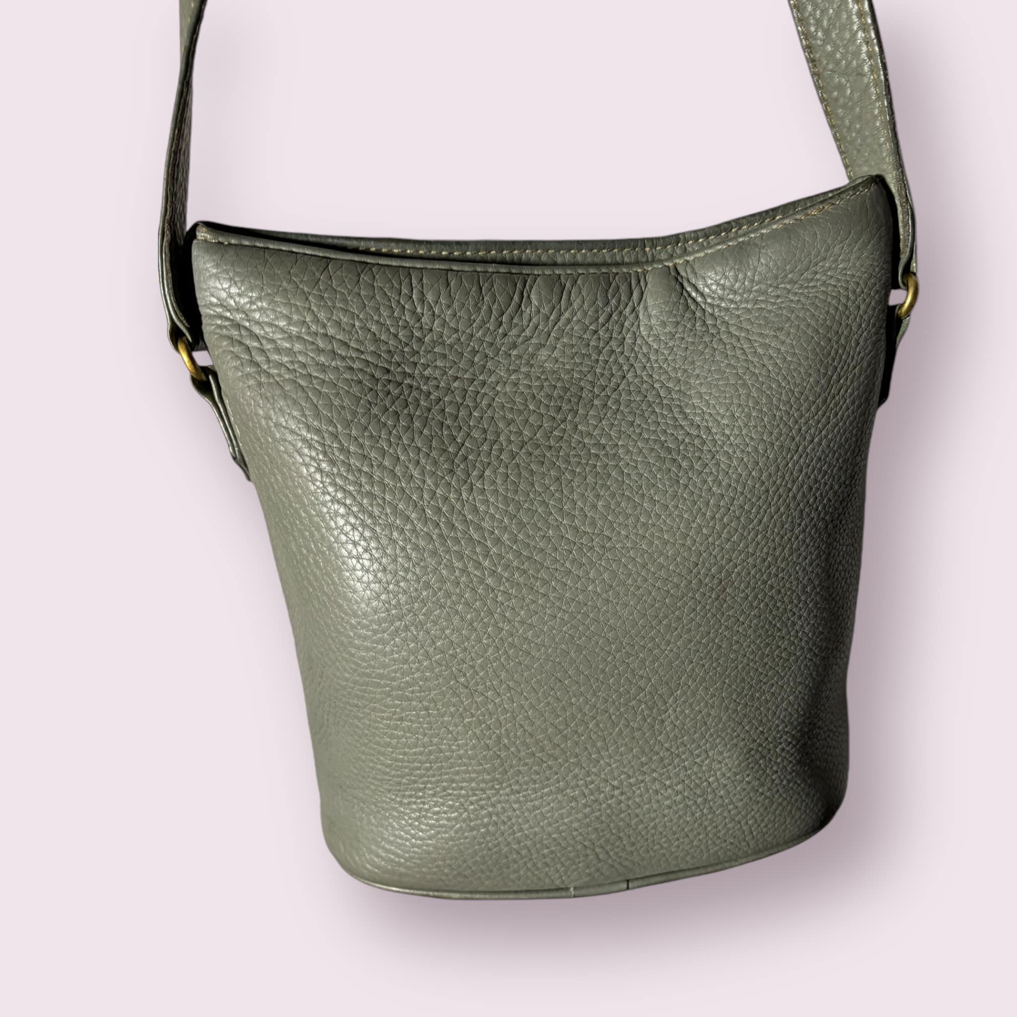 What is a fair price for a vintage Coach Sonoma Feed bag?