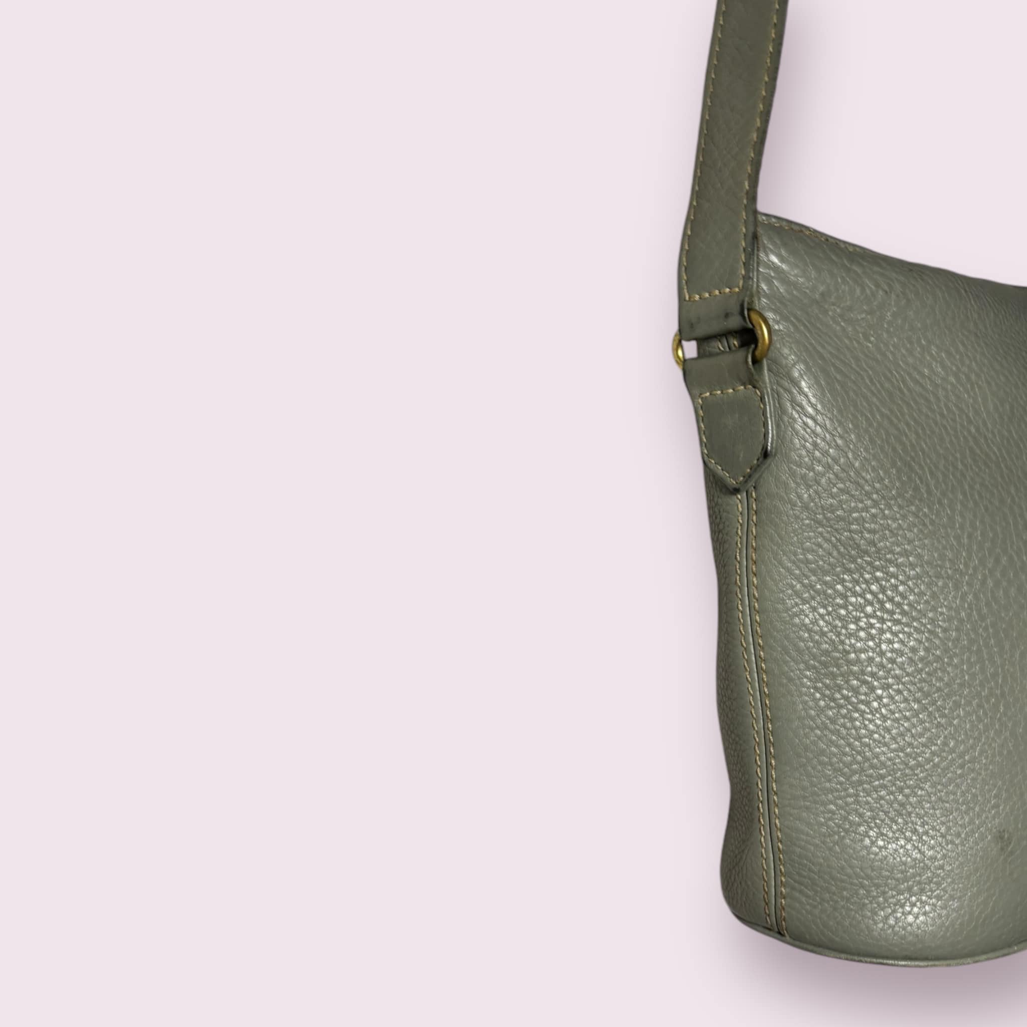 What is a fair price for a vintage Coach Sonoma Feed bag?