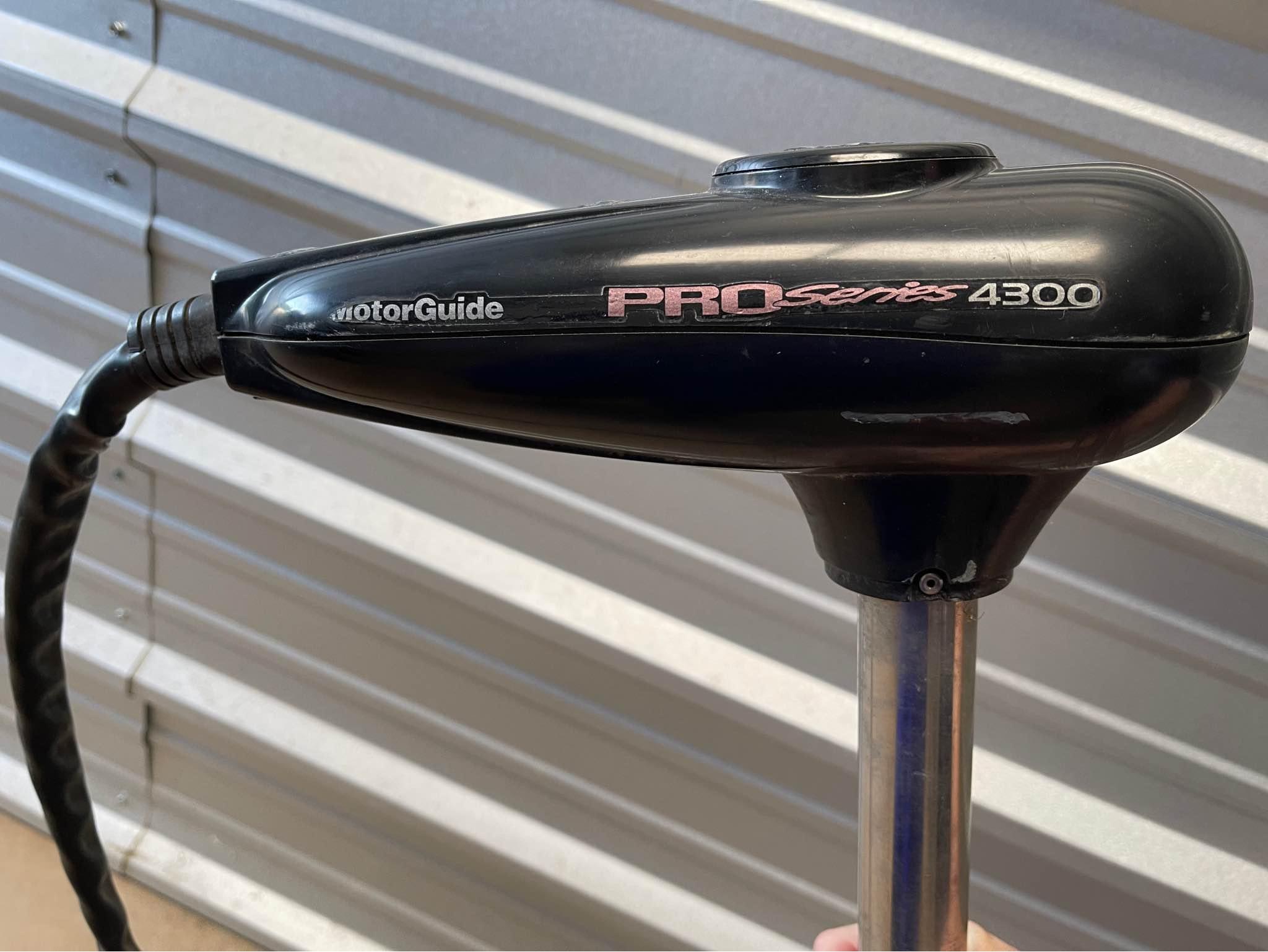 DKNY 一枚仕立てのジャケット フィッシング MotorGuide PowerDrive 12V 
