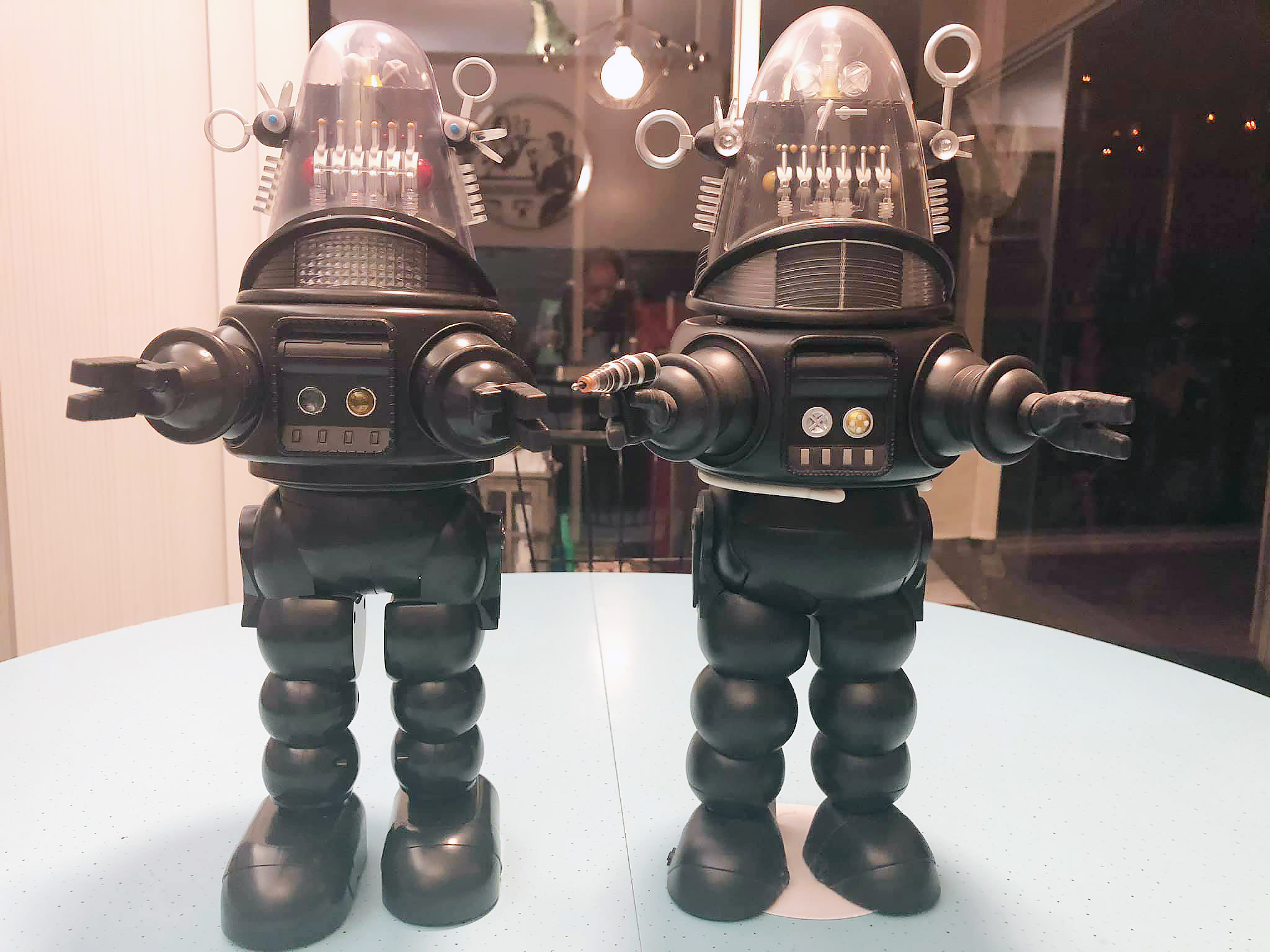 Xplus 7 inch diecast Robby the Robot figure