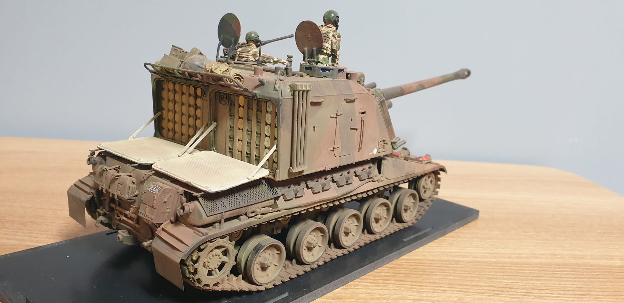 French Army GCT 155mm AU-F1 Self Propelled Howitzer, 1/35, HobbyBoss