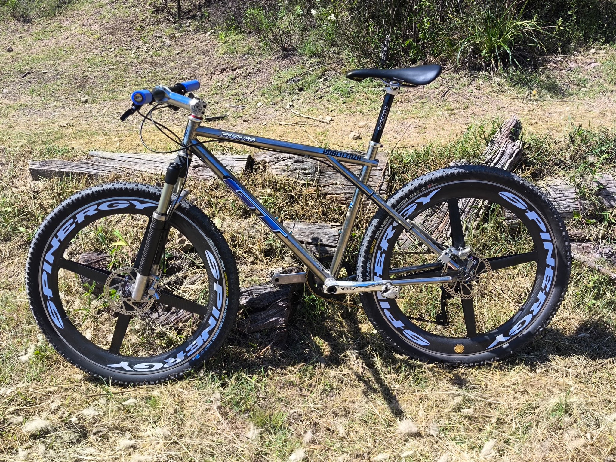 1998 GT Xizang Titanium bike with XTR M950 components