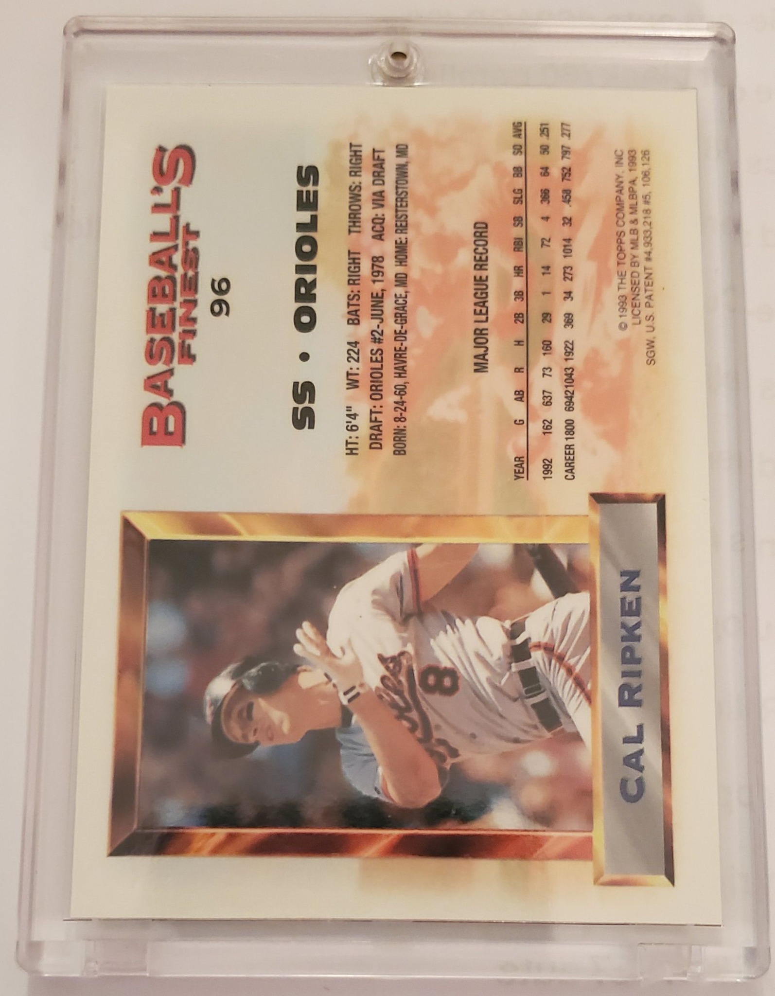 How to identify a refractor card in 1993 Topps Finest?