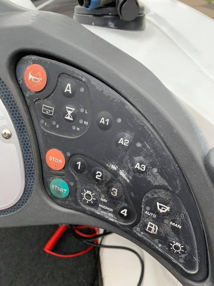 How to replace the touchpad with analog switches on a 2006 Z21