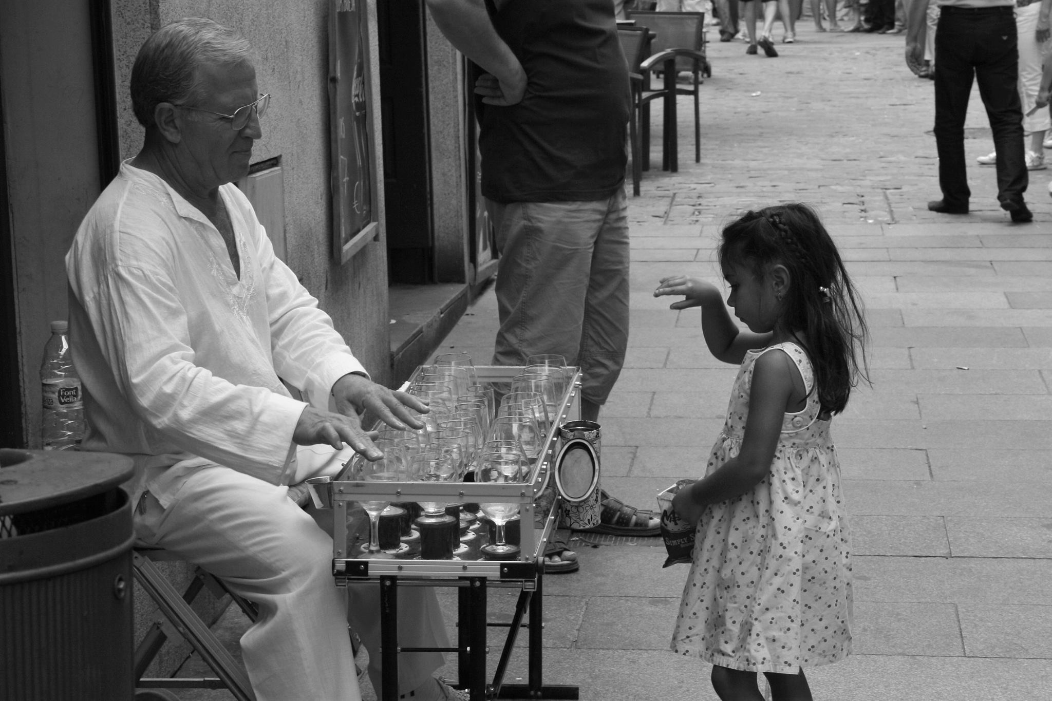 Street glass musician in Madrid, Spain