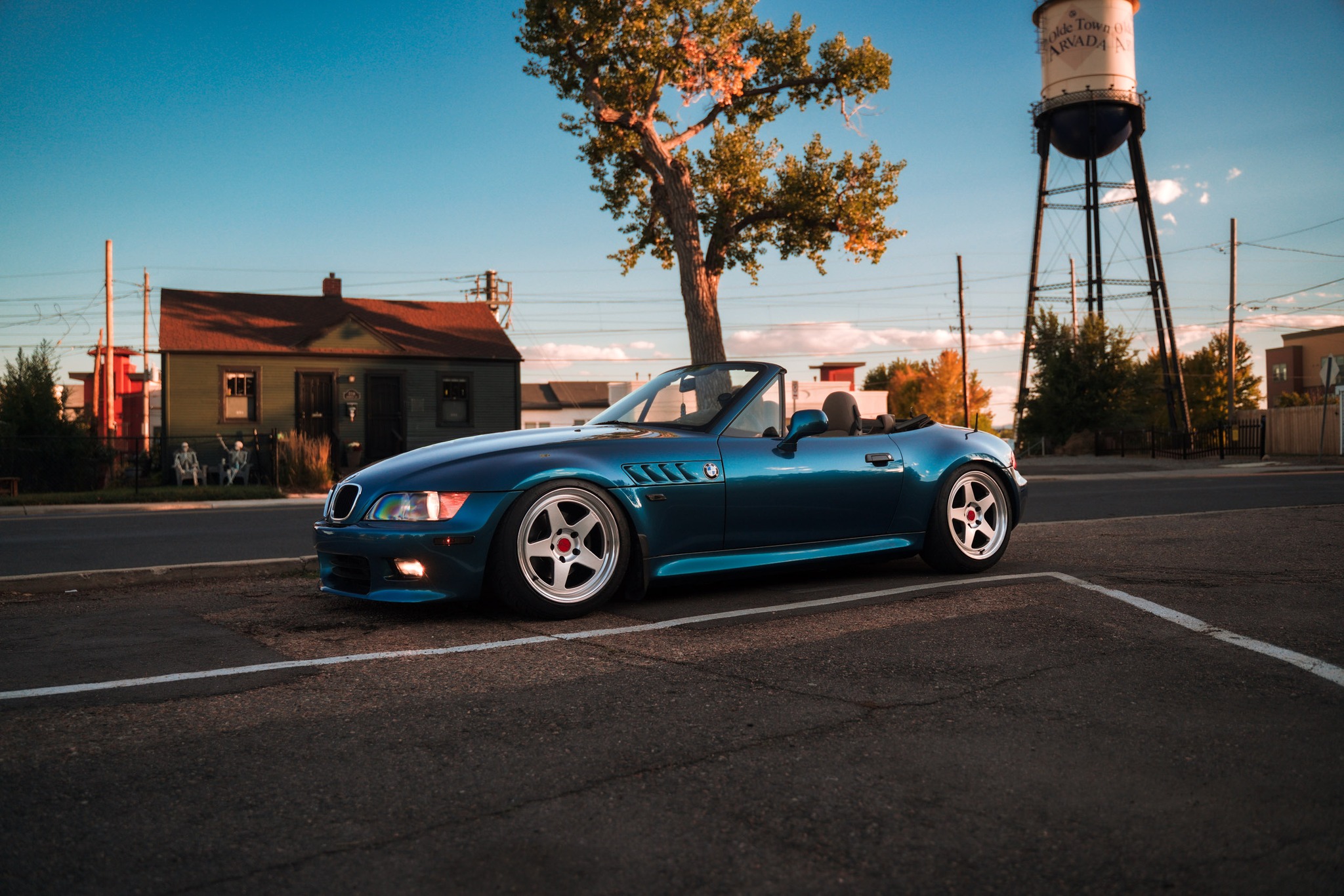プルメリア It was a perfect evening for a drive. My 1997 Z3 2.8 Wrap: ARMR