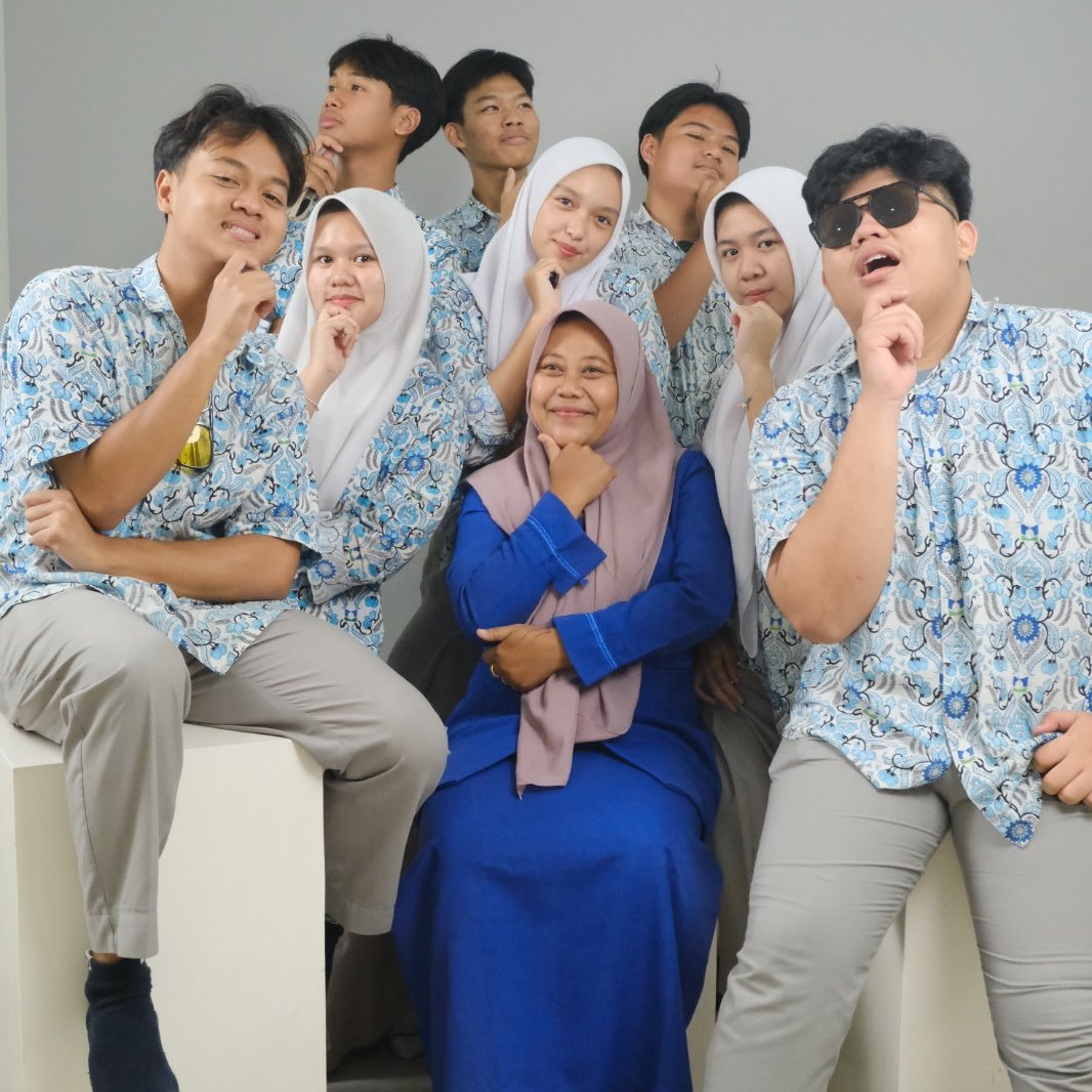 #LearningEnglishVideo | Wahyu Uminya Hylmi | Facebook