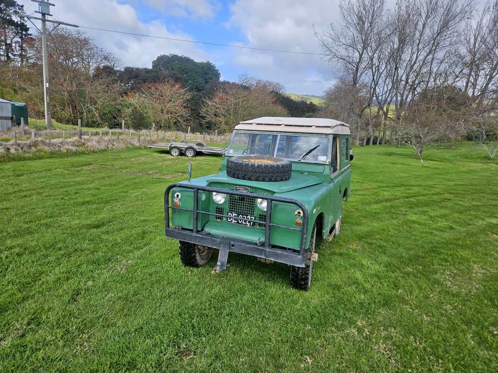 Land Rover Parts - LONG WHEEL BASE