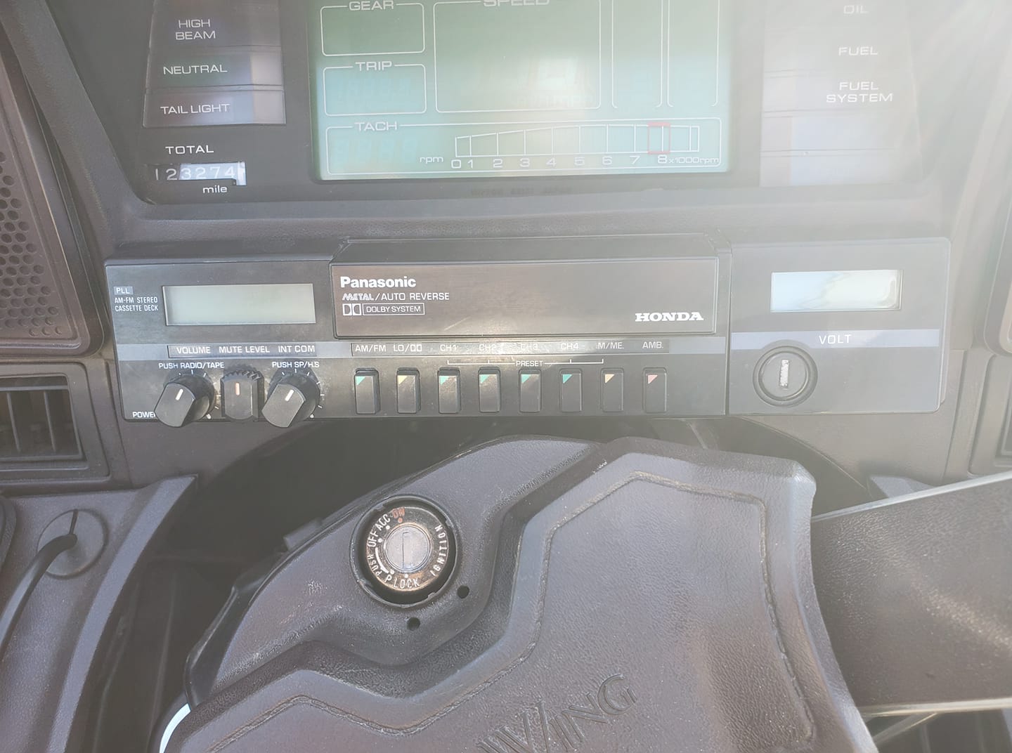 Where to find a wire adapter for a Bluetooth stereo in a 1986