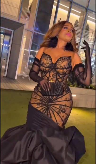 fall wedding guest dresses 2024 for Women Fashion V Neck Long Sleeve Swing Casual Cocktail Party Aline Long Dress (Small,Black,Small,Regular,Regular) at Amazon Women's Clothing store V by Very Curve DROP_JAN25-D2 Size:14 1/2 32/33