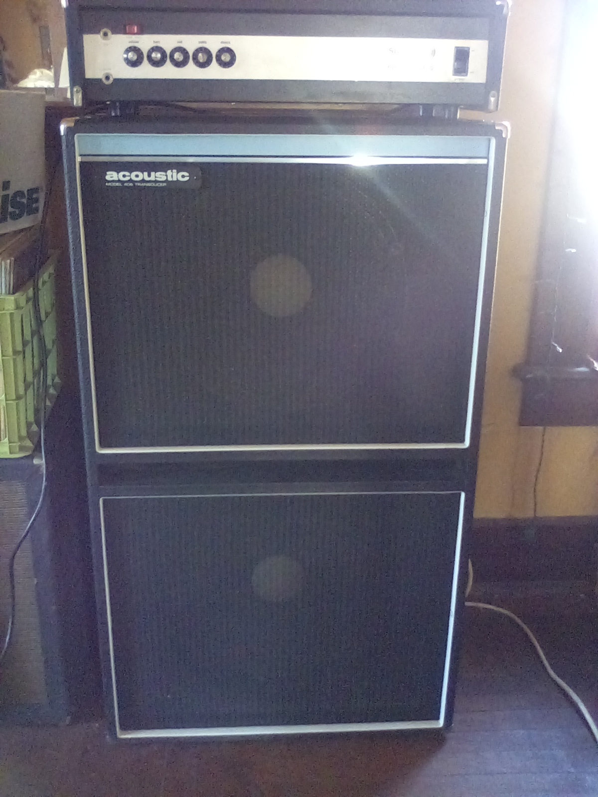 What is the model of the woofer in the Acoustic Control Corp 406