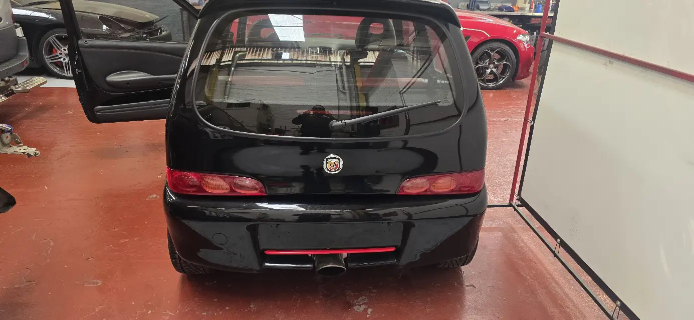 Costruisci 600 Abarth Radiocomandata Hachette, Fascicoli In Blister (manca Spugnetta N.4)