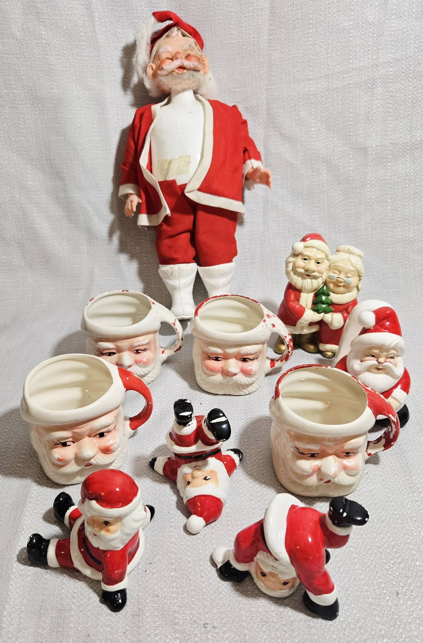 Vintage Santa boot and Santa figurine clearance