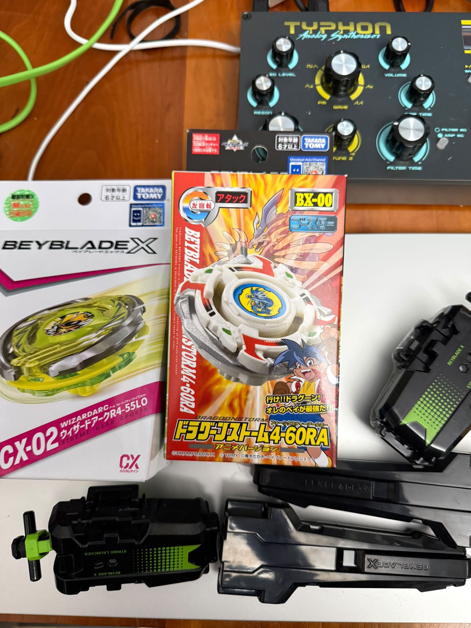 New Arrival] Takara Tomy Beyblade X CX-18 Ready stock now in OMG