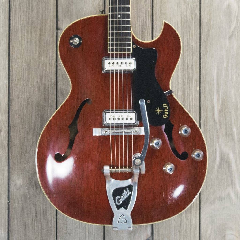 Does anyone have access to a Guild Starfire 1 pickguard with