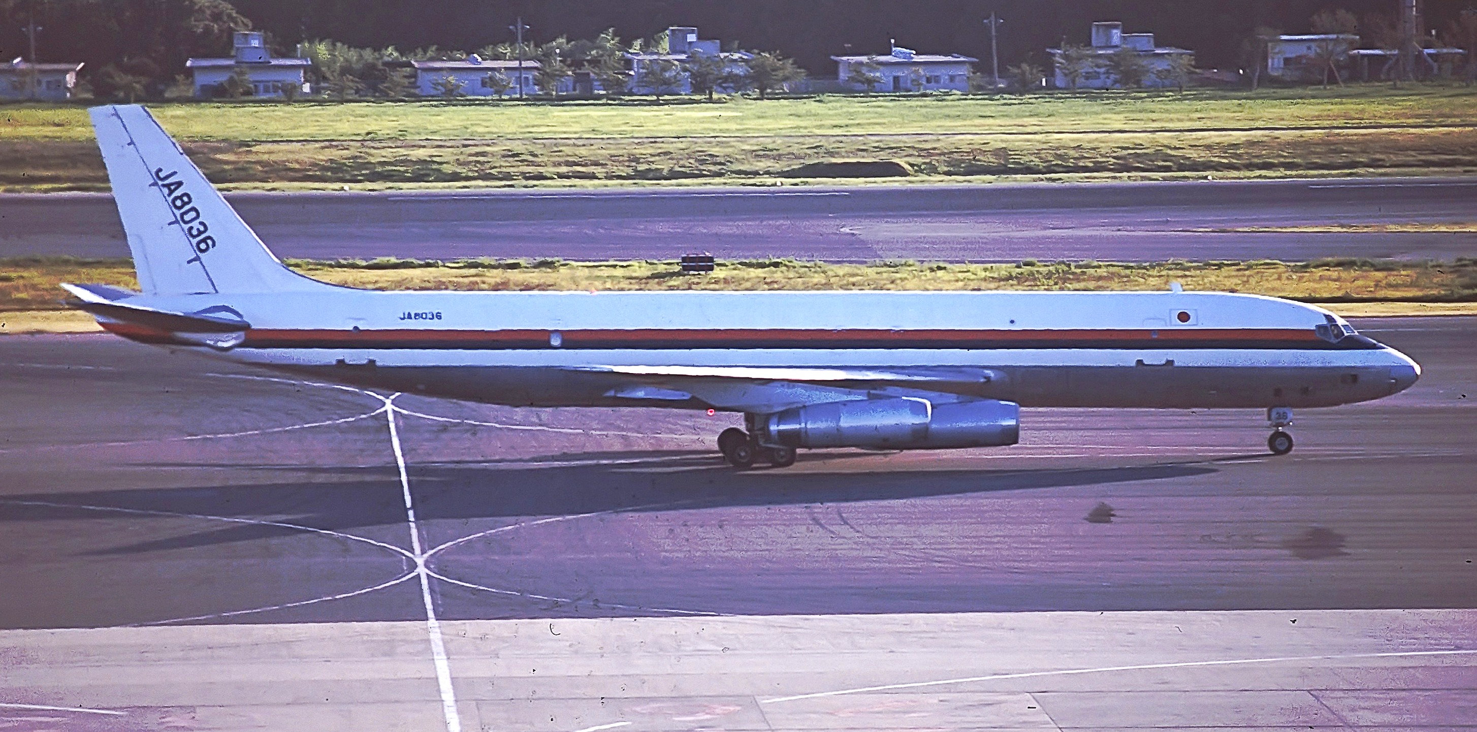 Alitalia cargo system dc-8-62 photo 1973