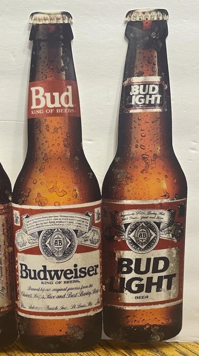 1970 Budweiser Lager Beer 12oz Tab Top Can