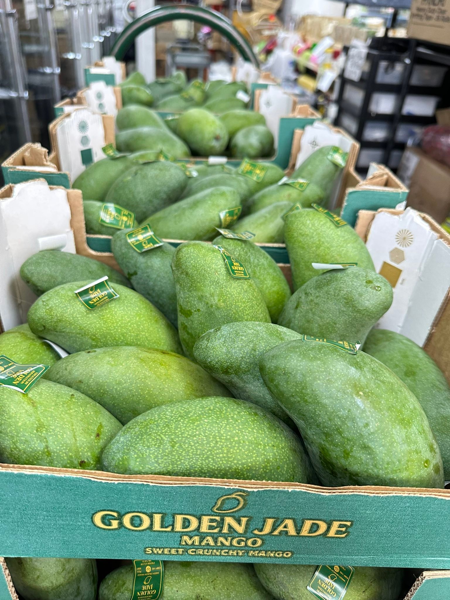 Thai mango season starts in Houston, TX