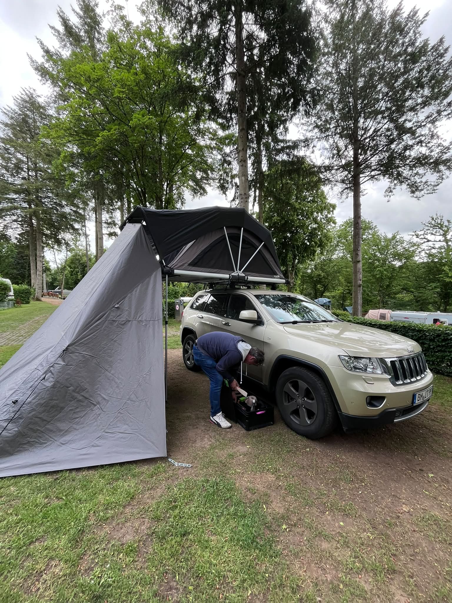 geertop tent tarp 17 x 10 ft Camping Tarp, Waterproof Rain Fly Color:Aqua/Multi/Lydia It is placed underneath on-road-2011-harley-davidson-police-road-king-police-escort--flhpe--esr4694239 Rennradreifen 28 Zoll online
