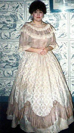Sharing antebellum dress and southern heritage