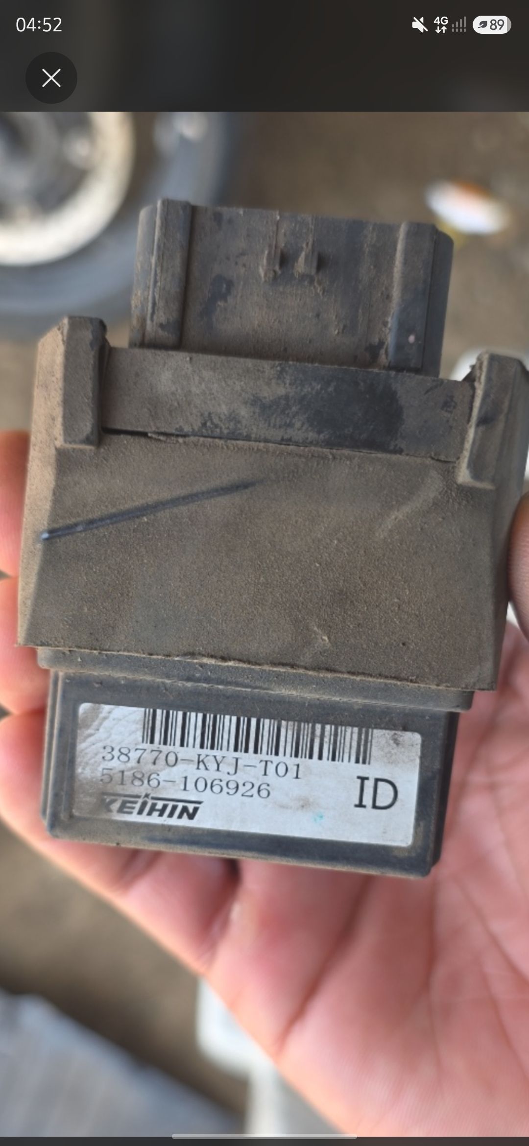 マーク様 What causes the FI light to stay on in a Honda CBR125R 08 fuel
