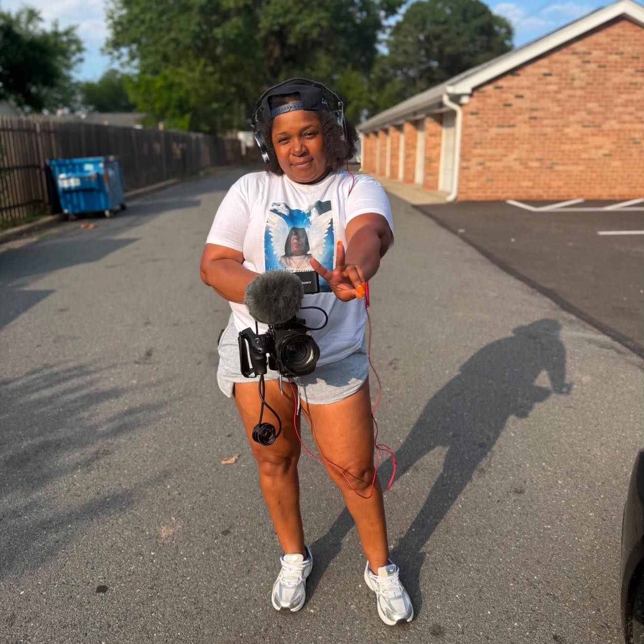 I drink my water, ginger & lemon tea and mine my life 🤪 #ladyleo # ...