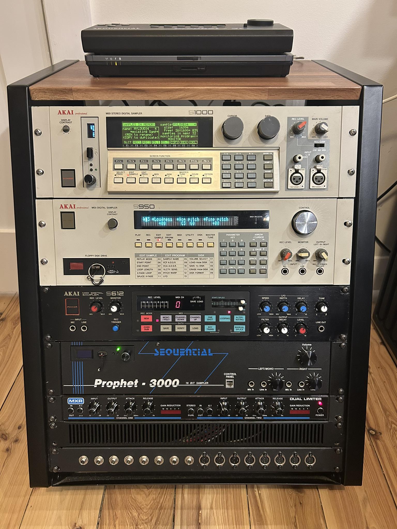 The 1988 Akai S1000 Stereo Digital Sampler