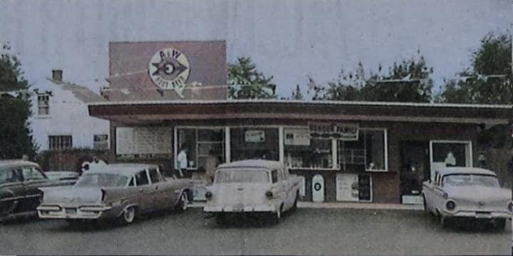 The A&W Drive, Hawthorne Blvd and 136th St., 1960s