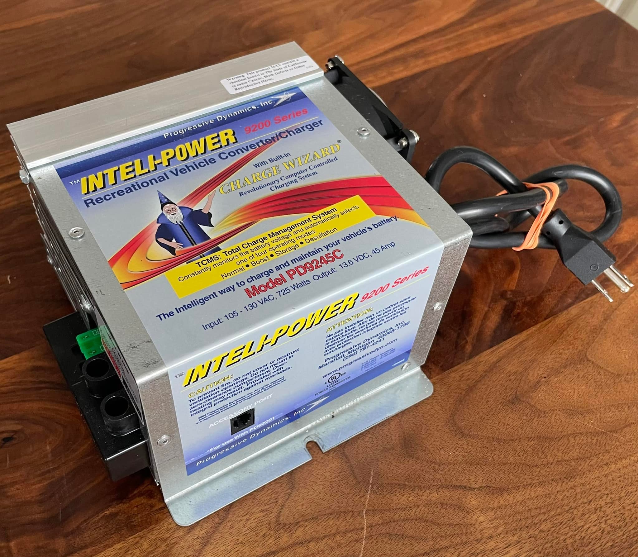 Chargeur de Batterie Mainteneur Bc. Batterie Bc. Easy 4 12V 0,9A easy4