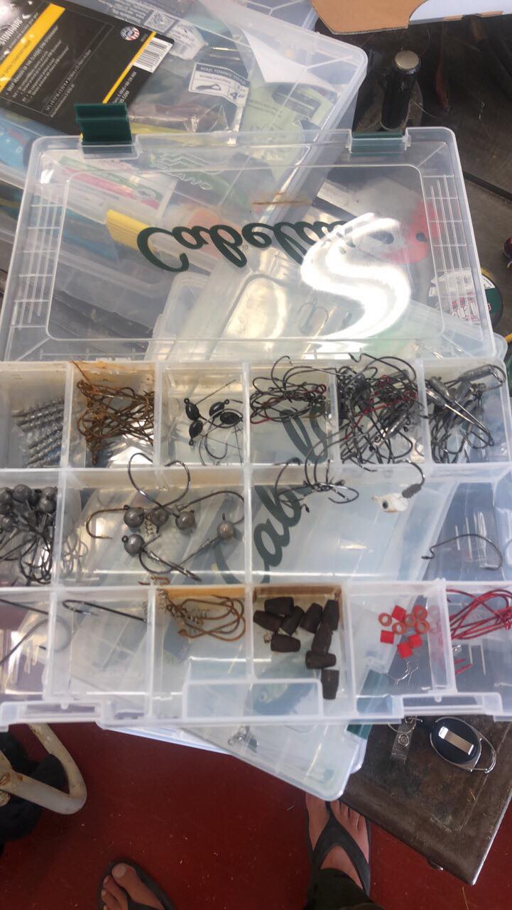 case plano tackle box Prolatch Stowaway Fishing Boxes Color:#52 Greenpumpkin Chartreuse Shimano Stella 2500 FJ a protective base that Floor_Reel