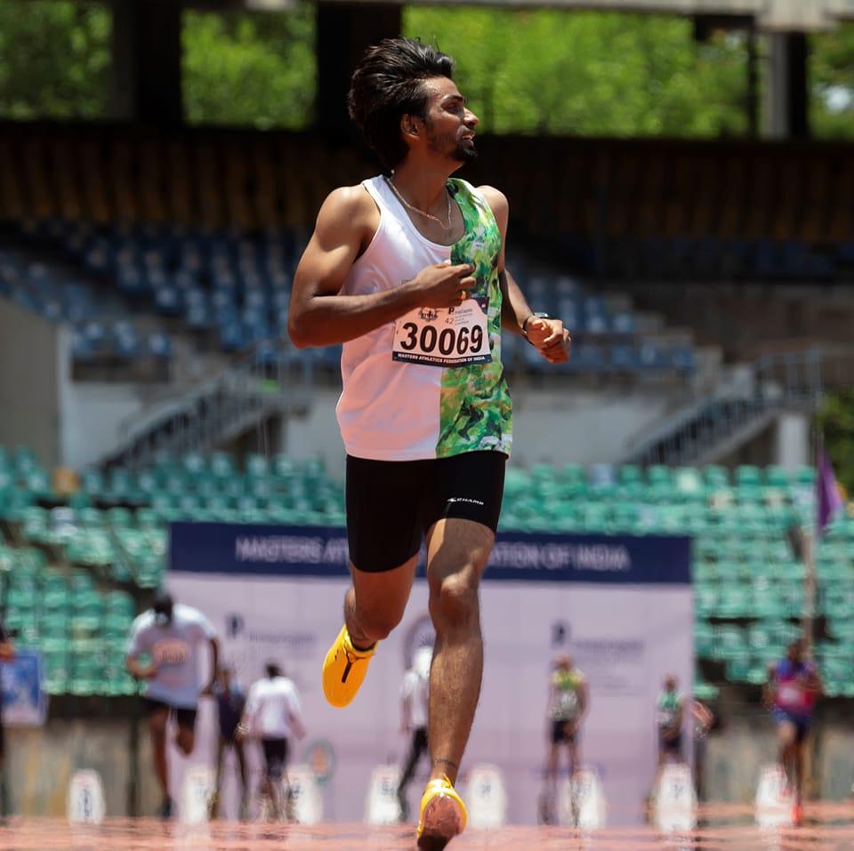 “Set, crouch, explode ... GO!” | Raam Amuser | Facebook