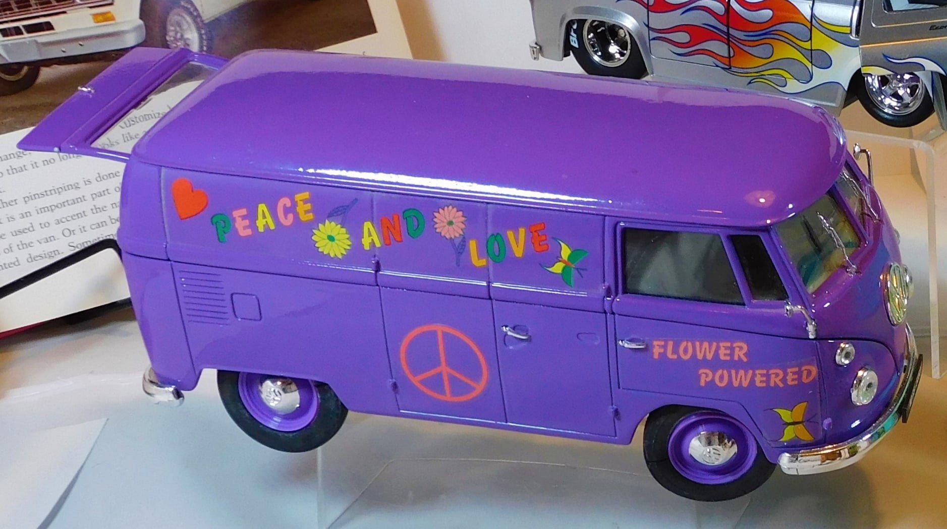 VW Kleinbus aka Hippie Van. Little Hard with this scale.