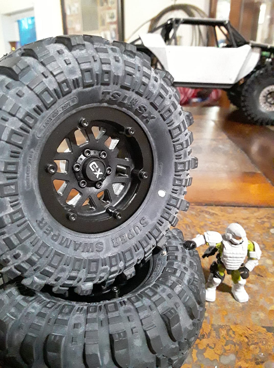 Beadlock Buddy DSM Off-Road - Attrezzo Per Montaggio Ruote RC 1.9 2.2 1.55 1.7 - Blu