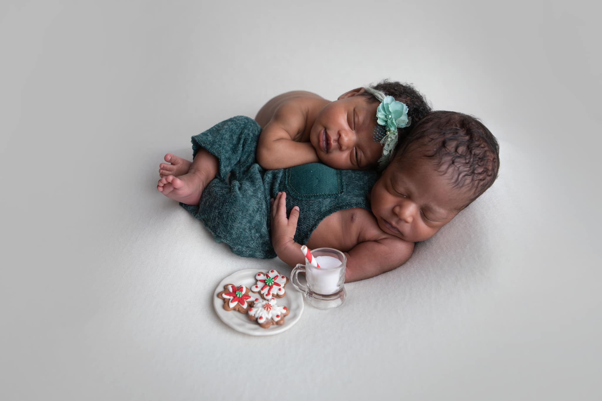 going from a twin mom to a twin mom + 1 😅 it's getting realllll