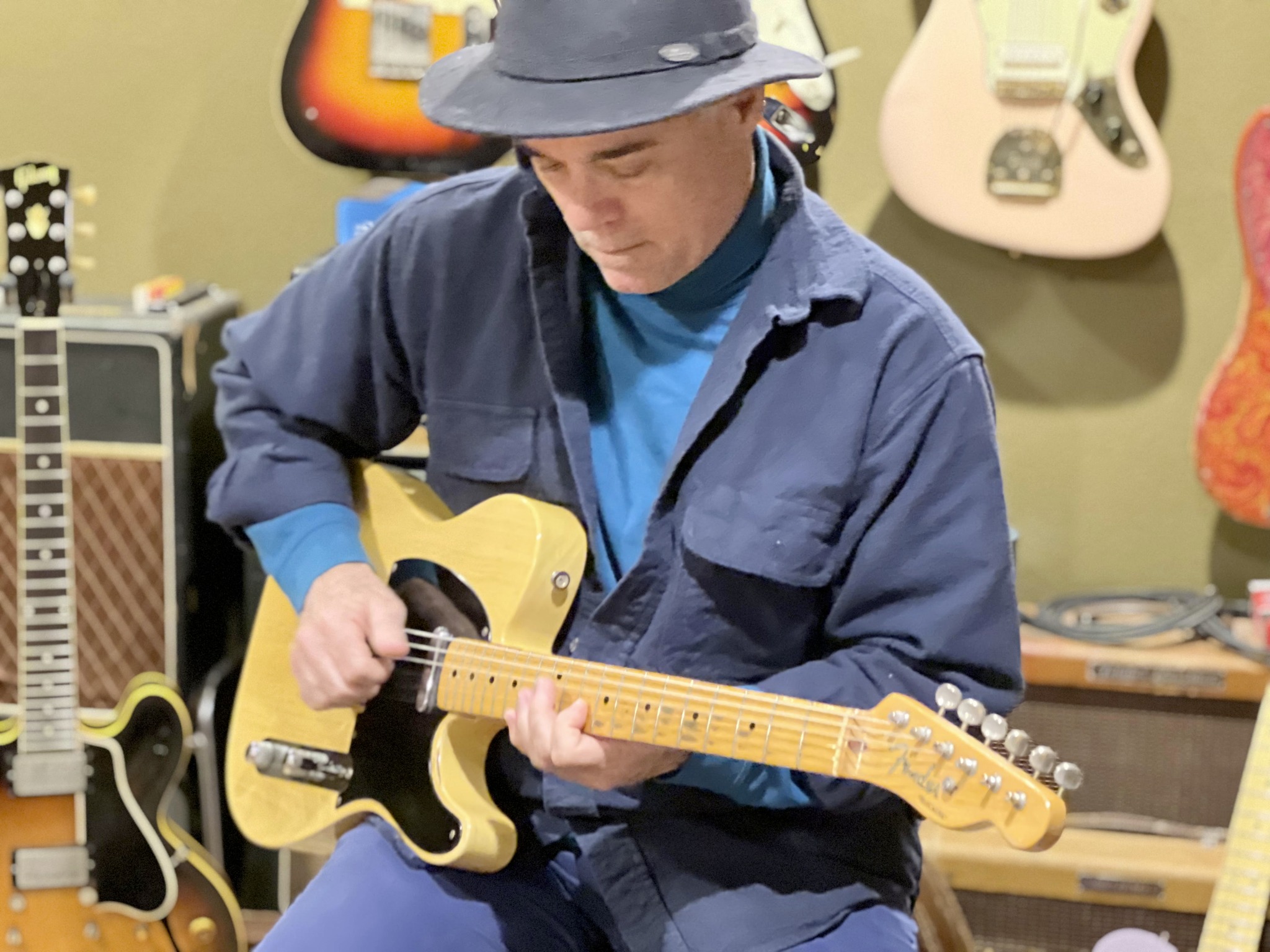 An incredible 1952 tele at @chicagomusicexchange Rough take 