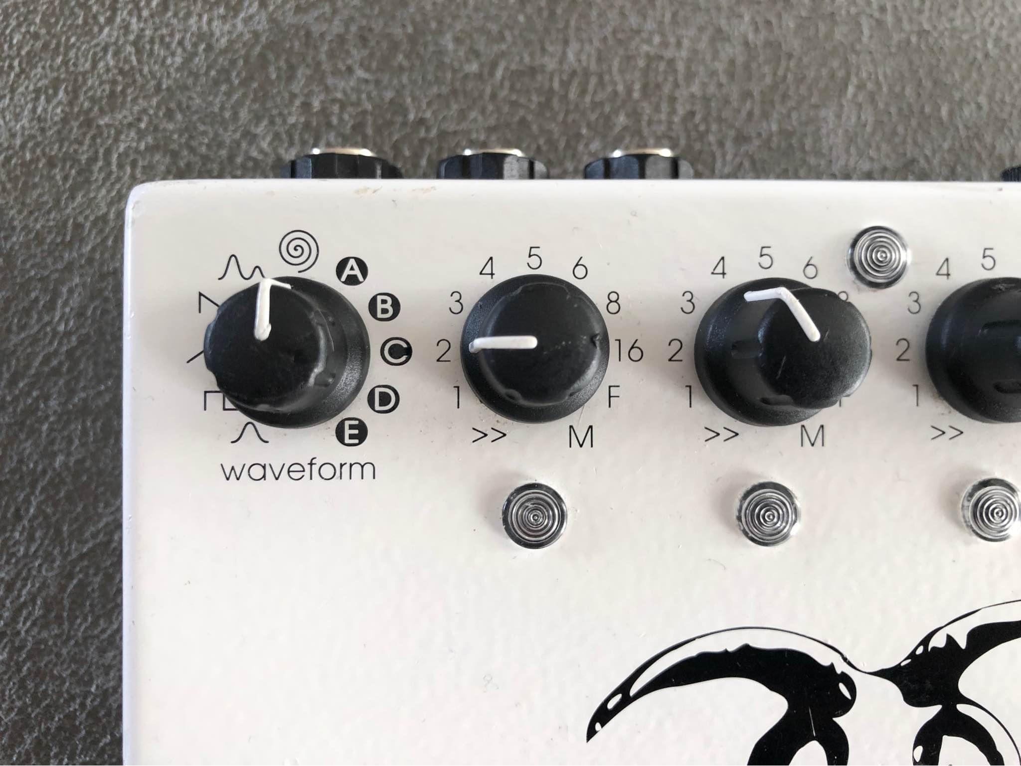 Where to find a Goat Blue Series stereo chorus pedal