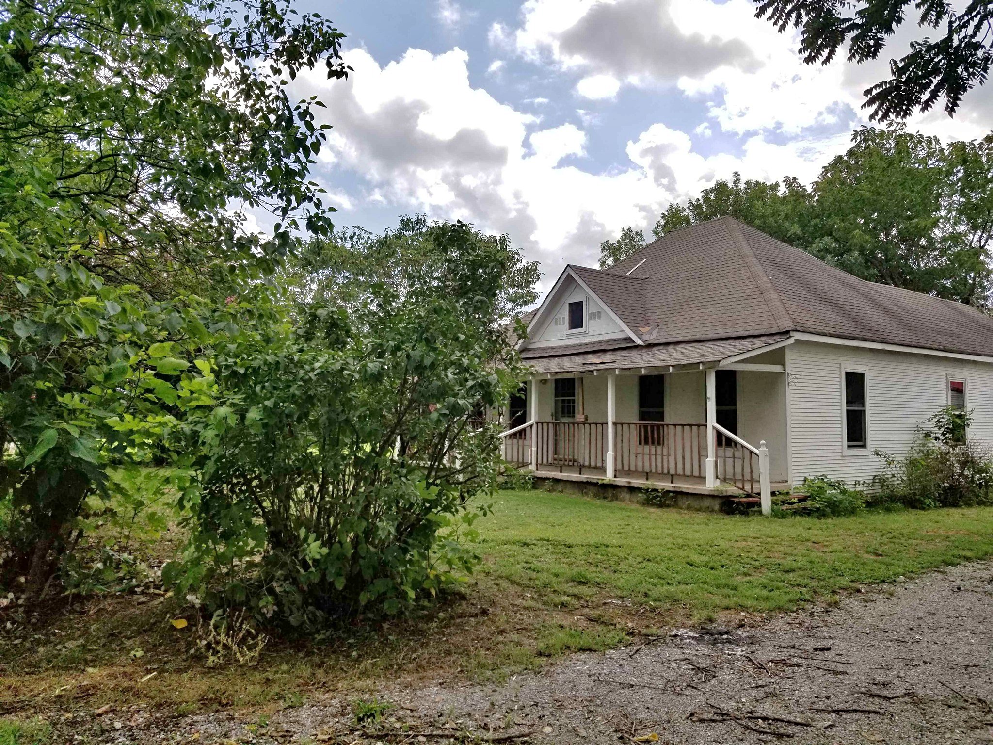 3 Beds 2 Baths House Property For Sale Newark, Arkansas