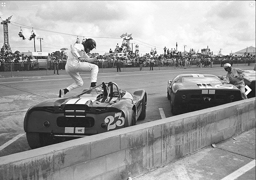 ラビット様 Sebring sunday lotus 19j racing