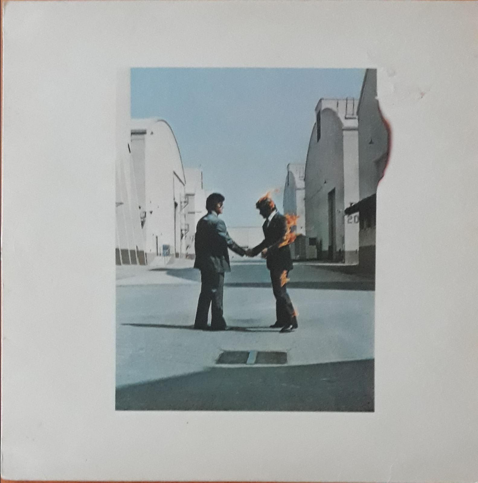 Pink Floyd – 'Wish You Were Here' (1975) Harvest – SHVL 814 (1st