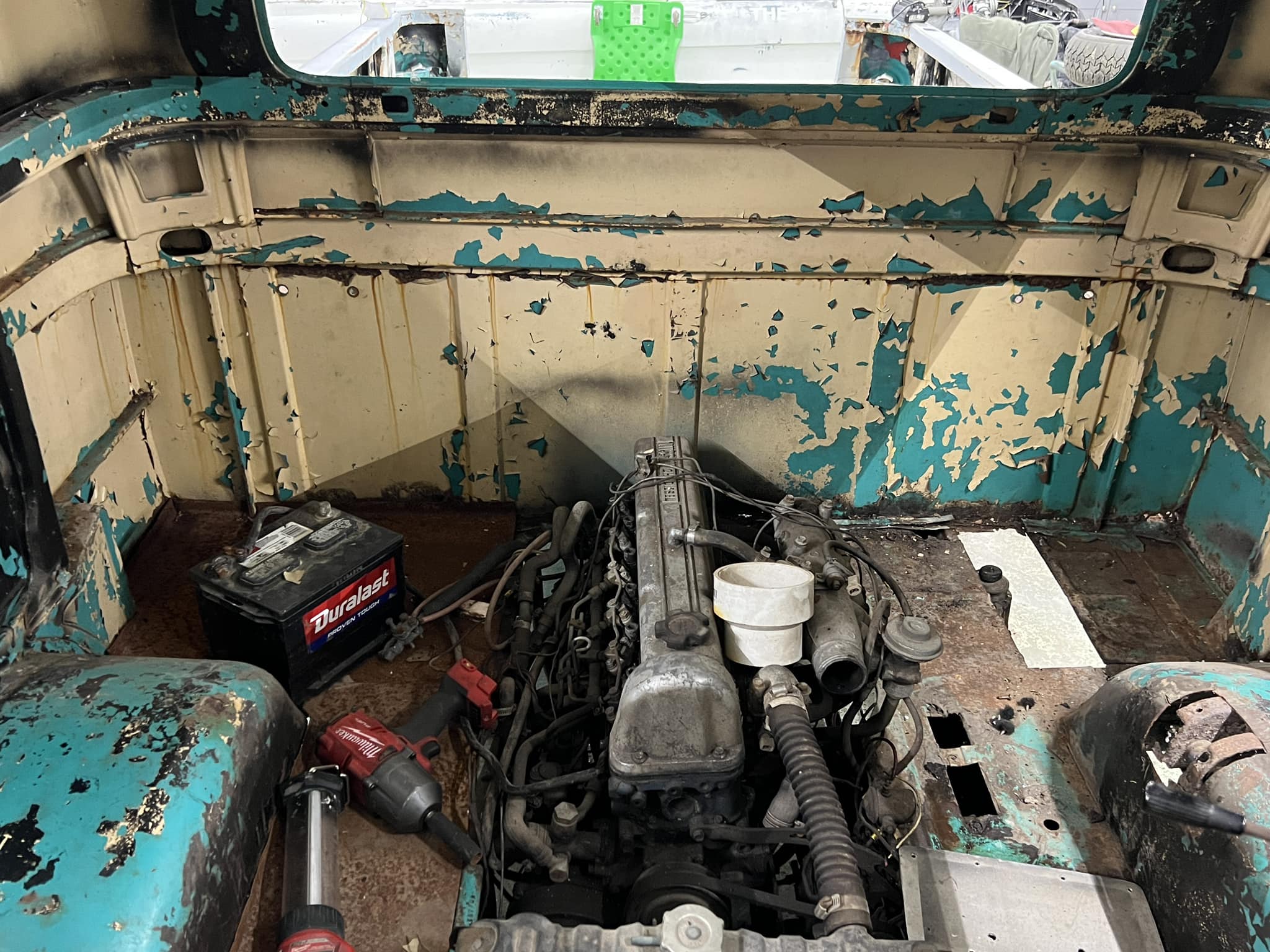 Hey did you know the nissan e23 also came with a 2.0 turbo diesel