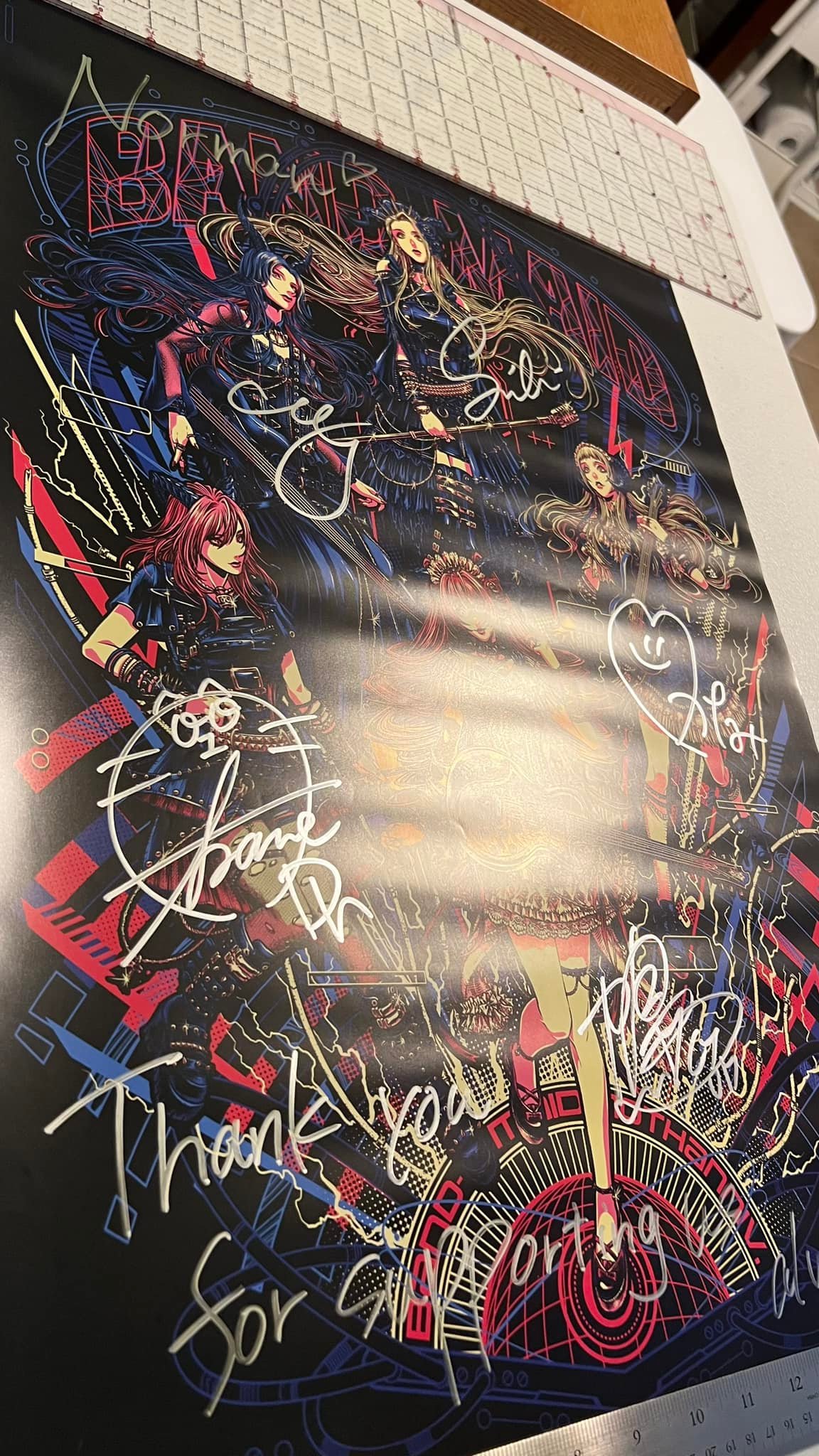 Band-Maid fan wins signed poster from Japan