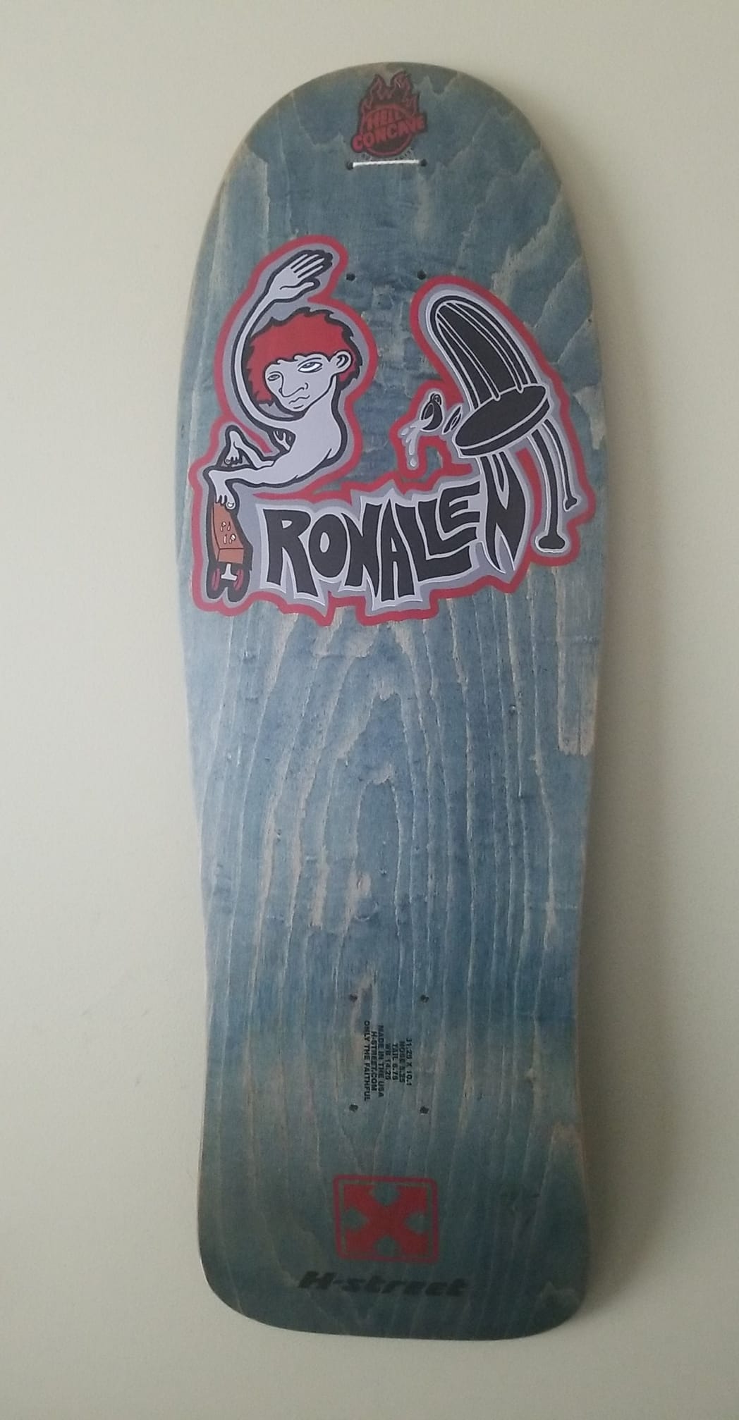 Who else owned an Eddie El Gato Elguera H-Street skateboard?