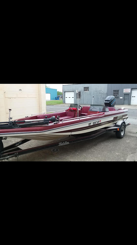 VANCOUVER　　AIbert Frederick　RANGER Let's see some older rangers. 1978 Ranger 1850v in great shape