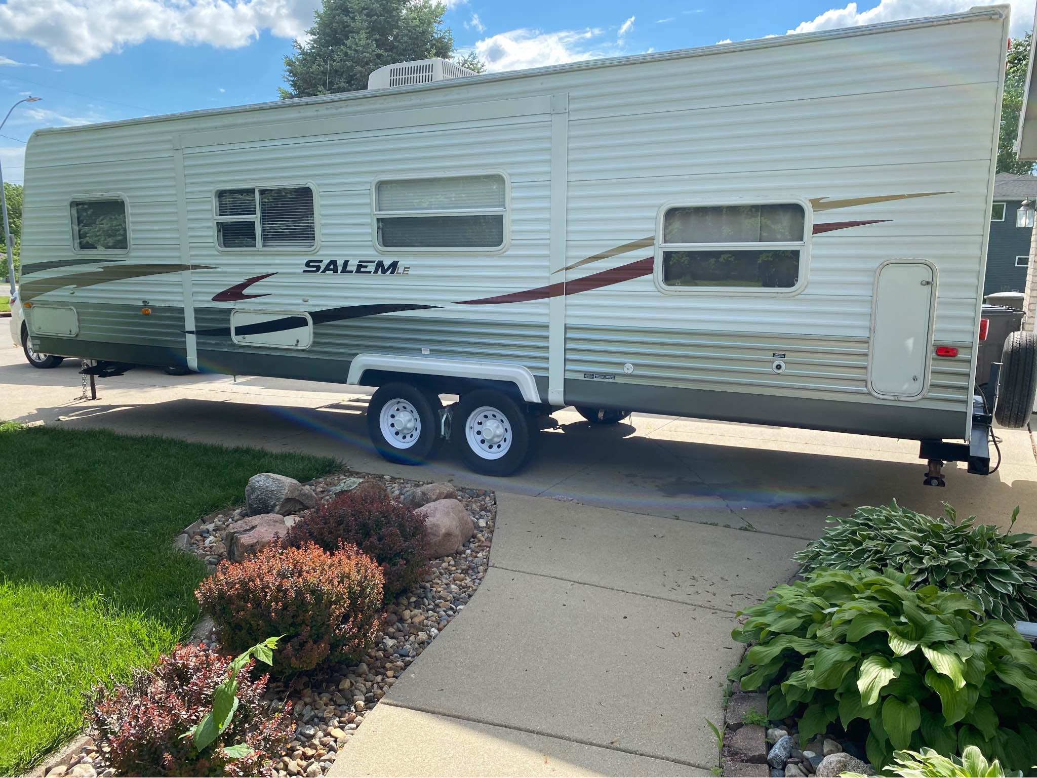 Pre owned ******* 2026 Forest 🌳 River Palomino 580H