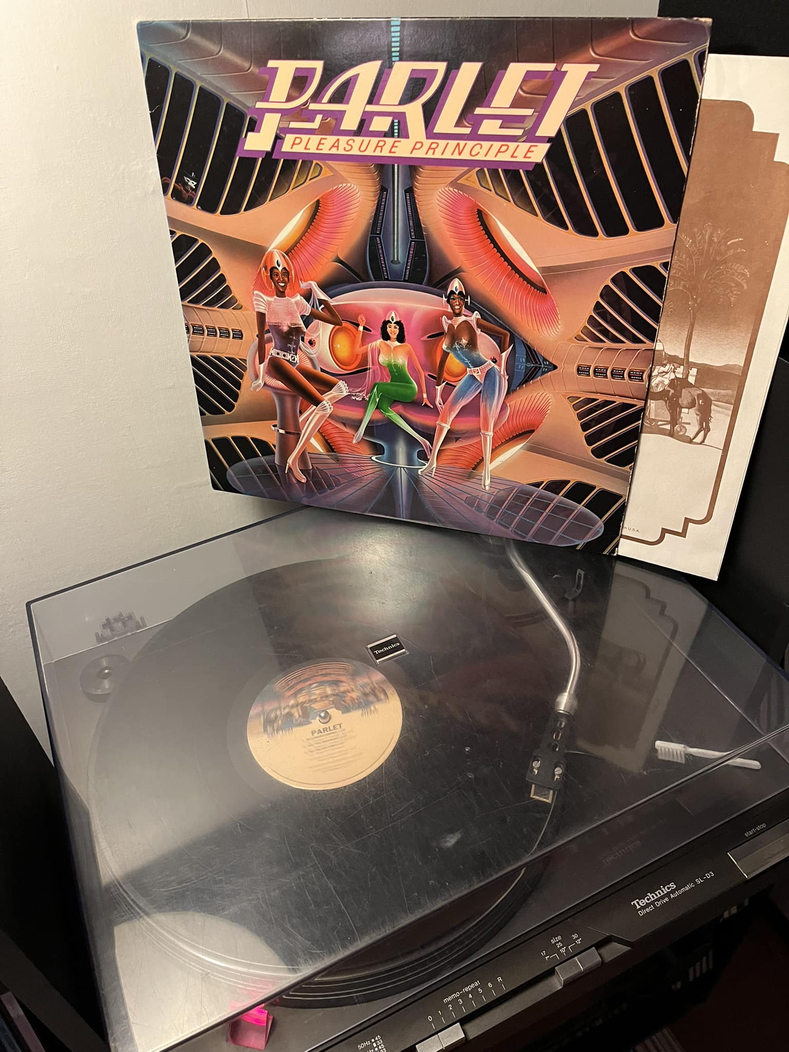 SOLD Plastic Bertrand – J'te Fais Un Plan Canada 1978 Press